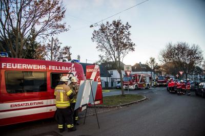 Fellbach: Dachstuhlbrand nach Abdichtungsarbeiten am Dach